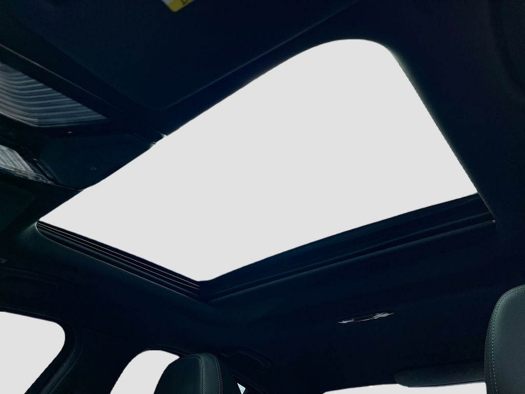 2024 BMW 3 Series 330i
