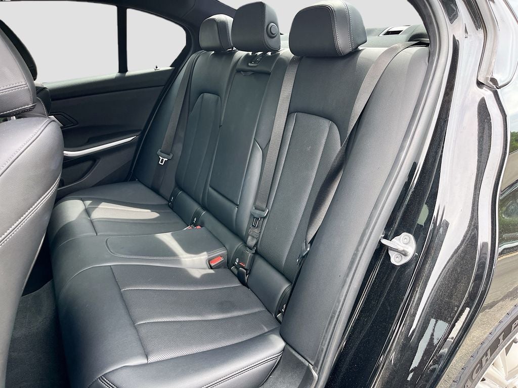 2024 BMW 3 Series 330i
