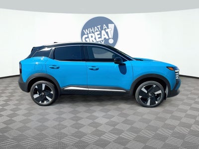 2025 Nissan Kicks SR