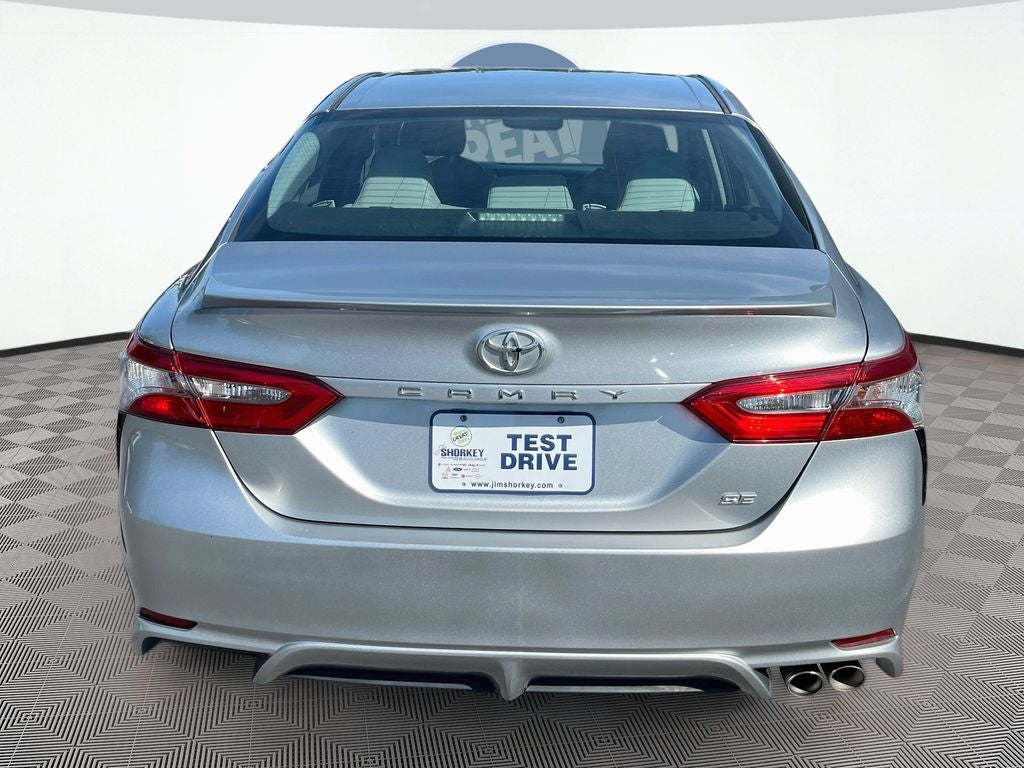 2018 Toyota Camry SE