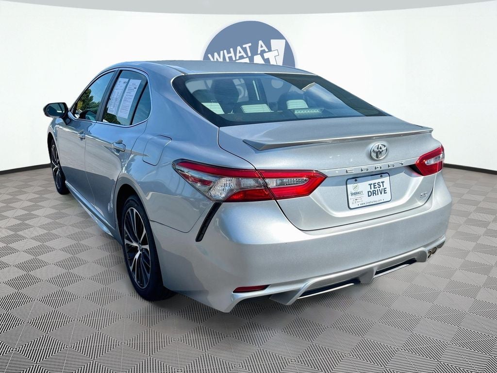 2018 Toyota Camry SE