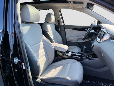 2018 Kia Sorento SX