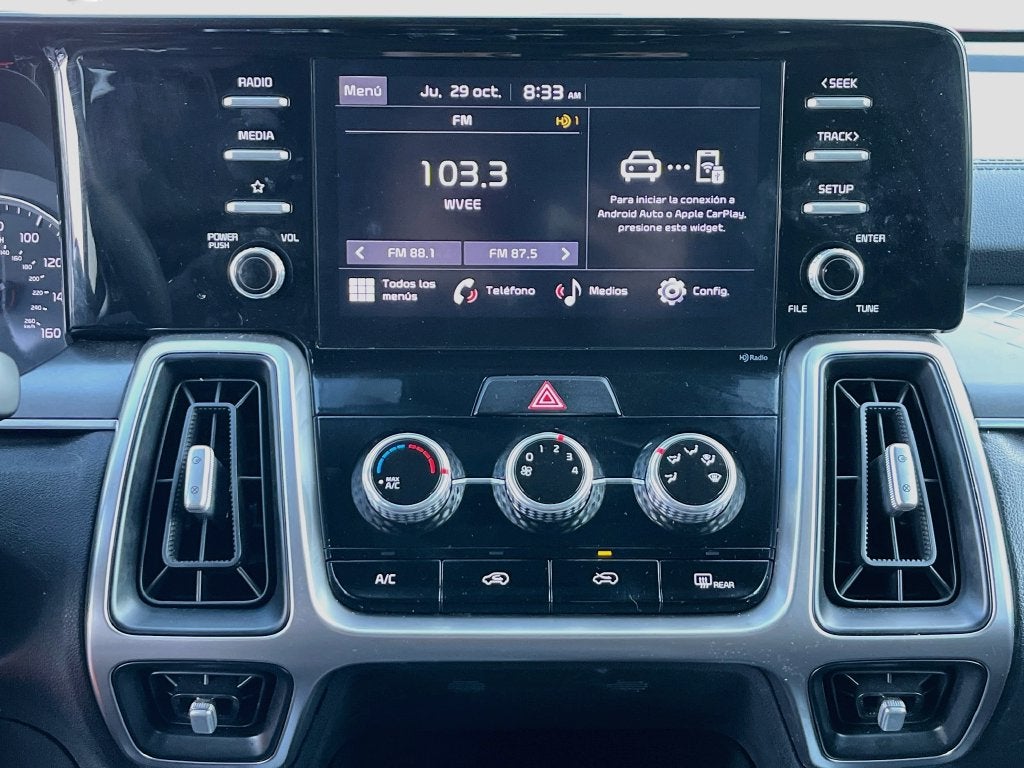 2022 Kia Sorento LX