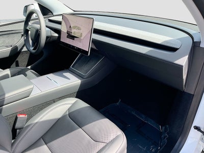 2026 Tesla Model Y Long Range