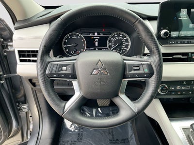2022 Mitsubishi Outlander SEL