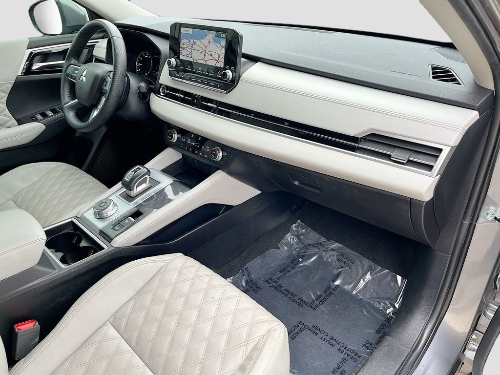 2022 Mitsubishi Outlander SEL