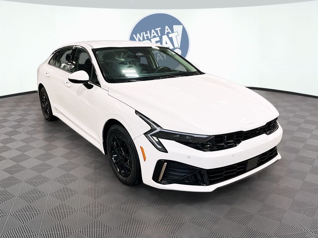 2025 Kia K5 LXS