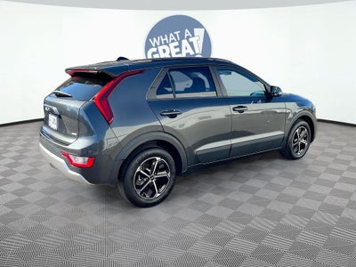 2024 Kia Niro EX