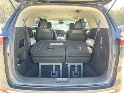 2024 Kia Carnival LX