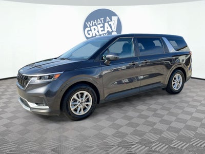 2024 Kia Carnival LX