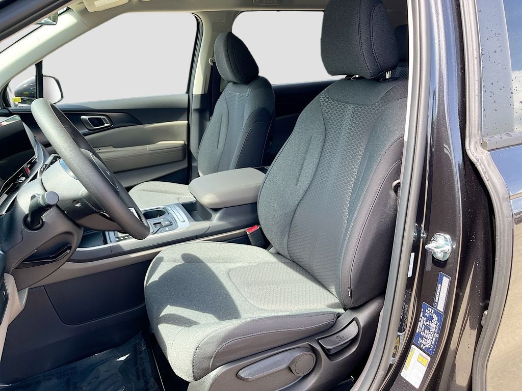 2026 Kia Carnival LX