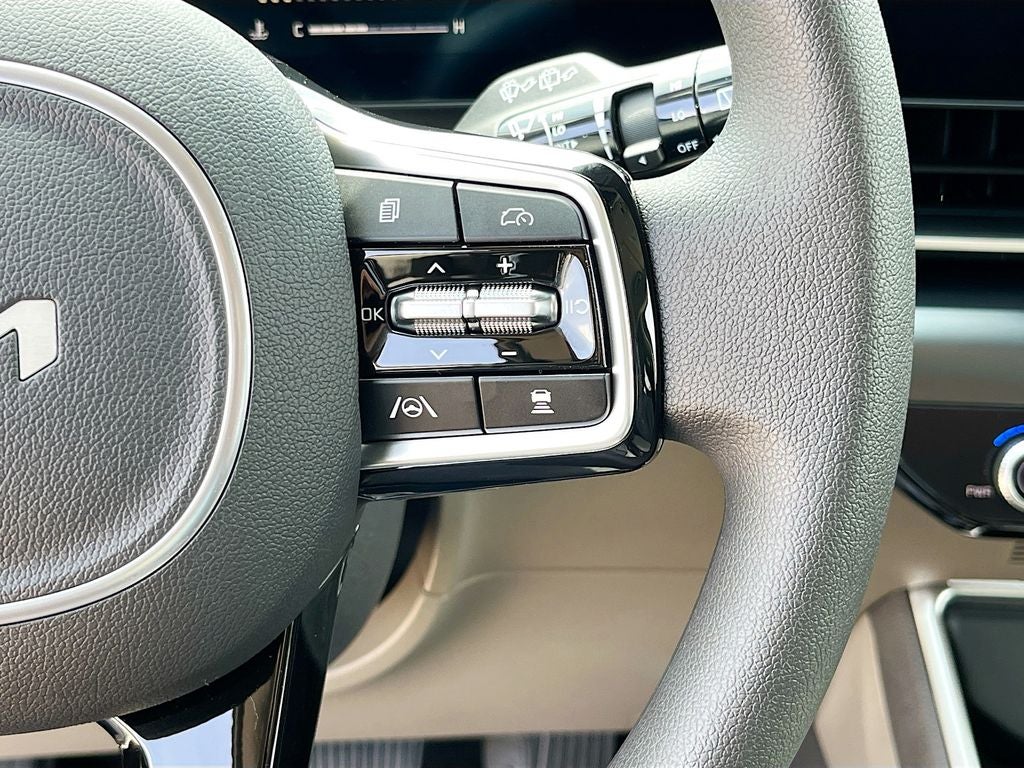 2026 Kia Carnival LX