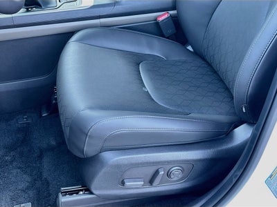 2027 Kia Carnival LXS
