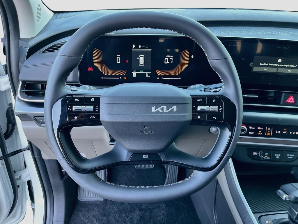 2027 Kia Carnival LXS