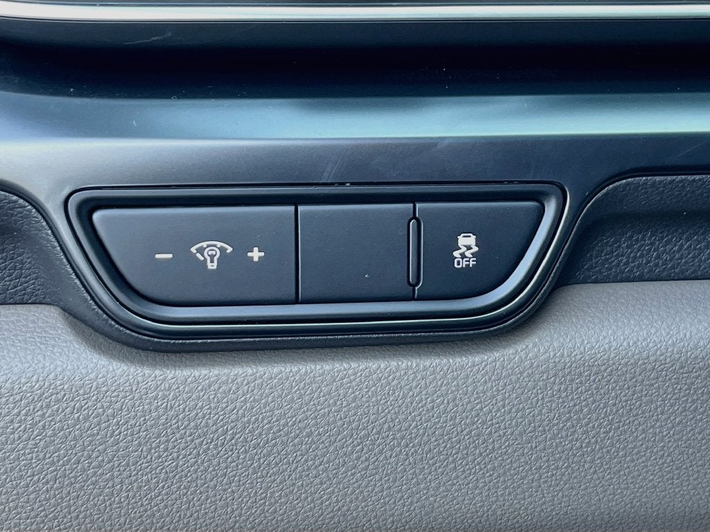 2027 Kia Carnival LXS