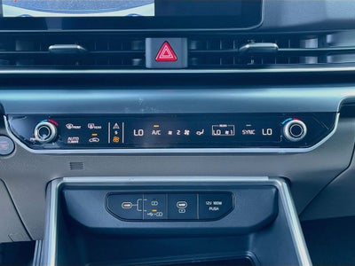 2027 Kia Carnival LXS