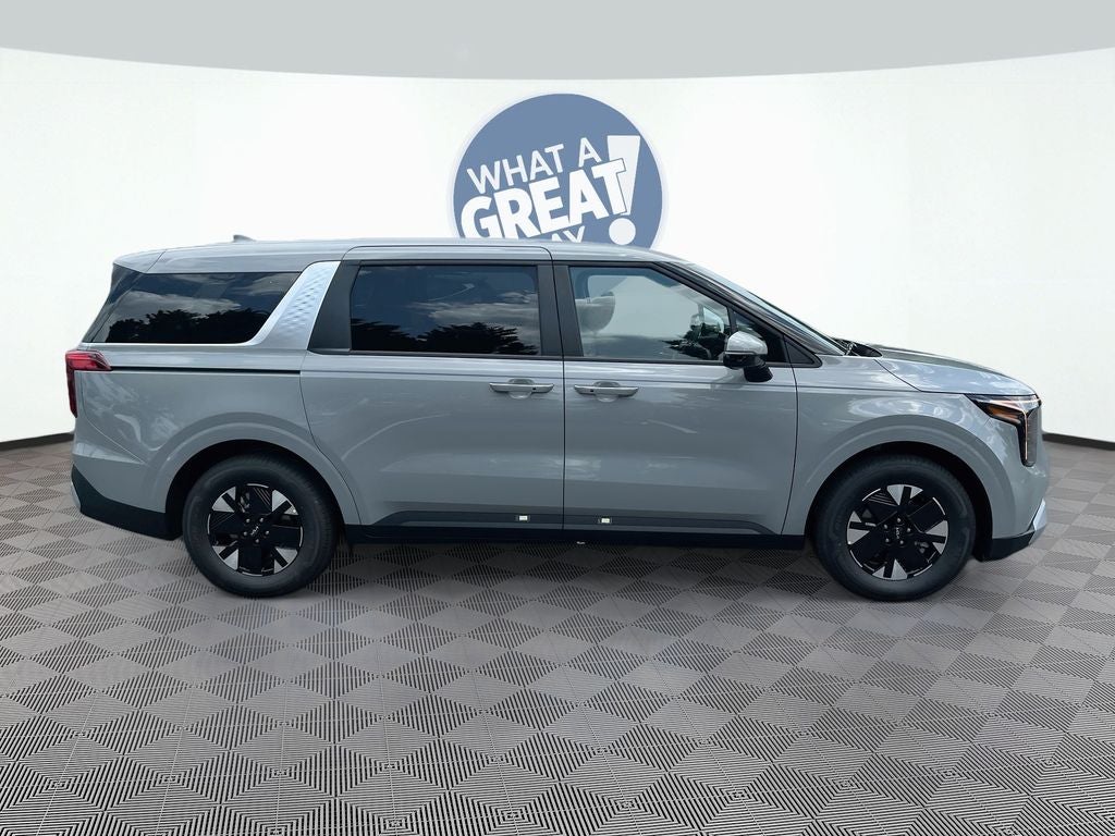 2027 Kia Carnival Hybrid LXS