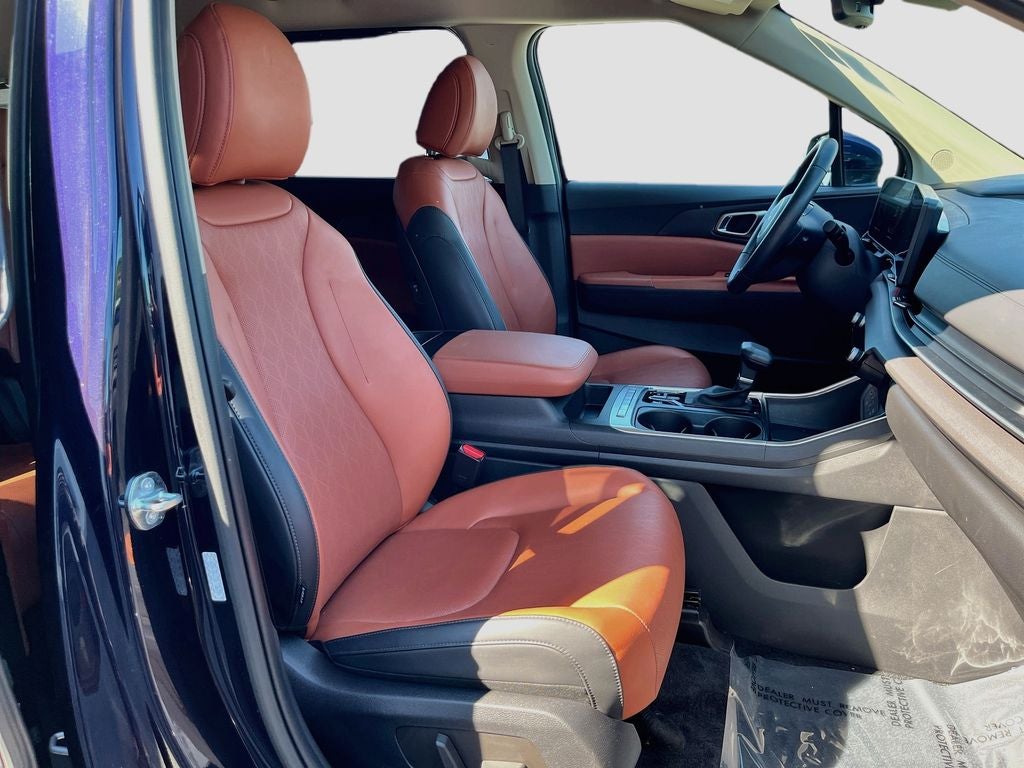 2025 Kia Carnival EX