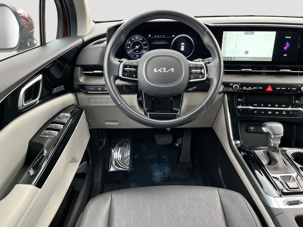 2023 Kia Carnival SX