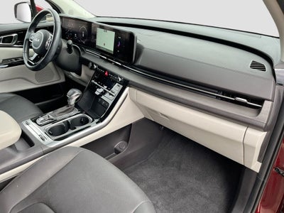 2023 Kia Carnival SX