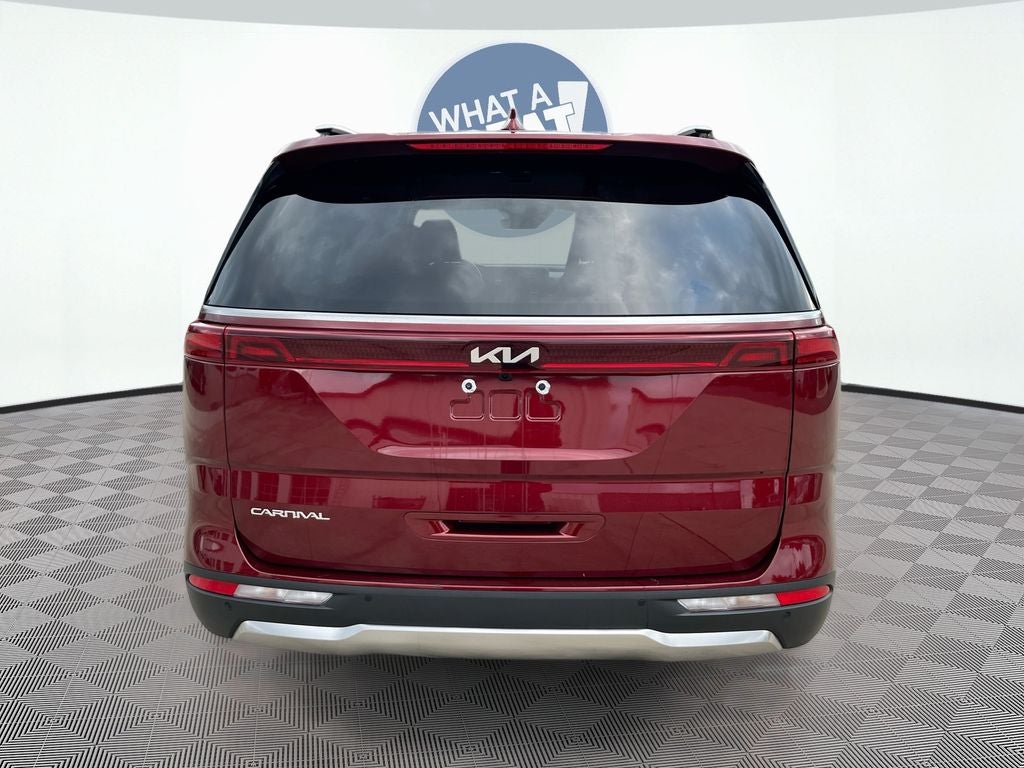 2023 Kia Carnival SX