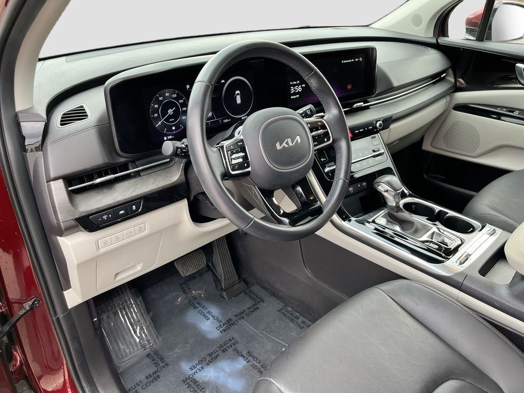 2023 Kia Carnival SX