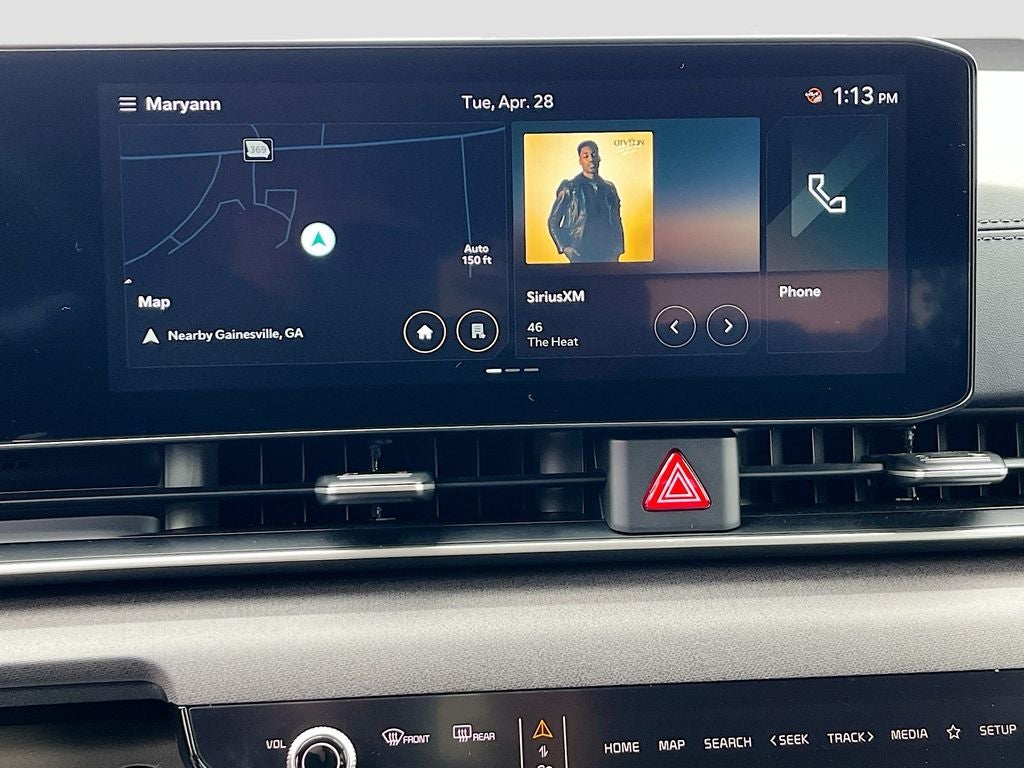 2025 Kia Carnival SX
