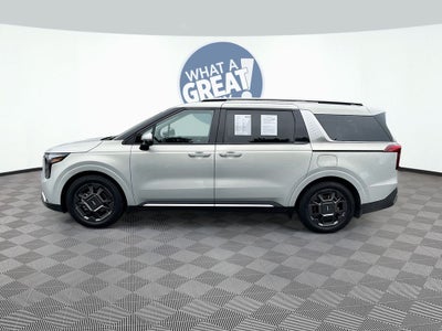 2025 Kia Carnival SX
