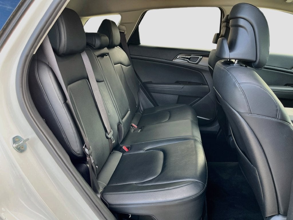 2023 Kia Sportage Hybrid EX