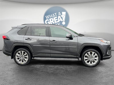 2025 Toyota RAV4 XLE Premium