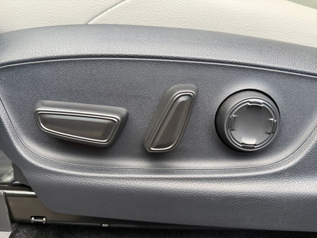 2026 Toyota Tacoma i-FORCE MAX Tacoma Limited