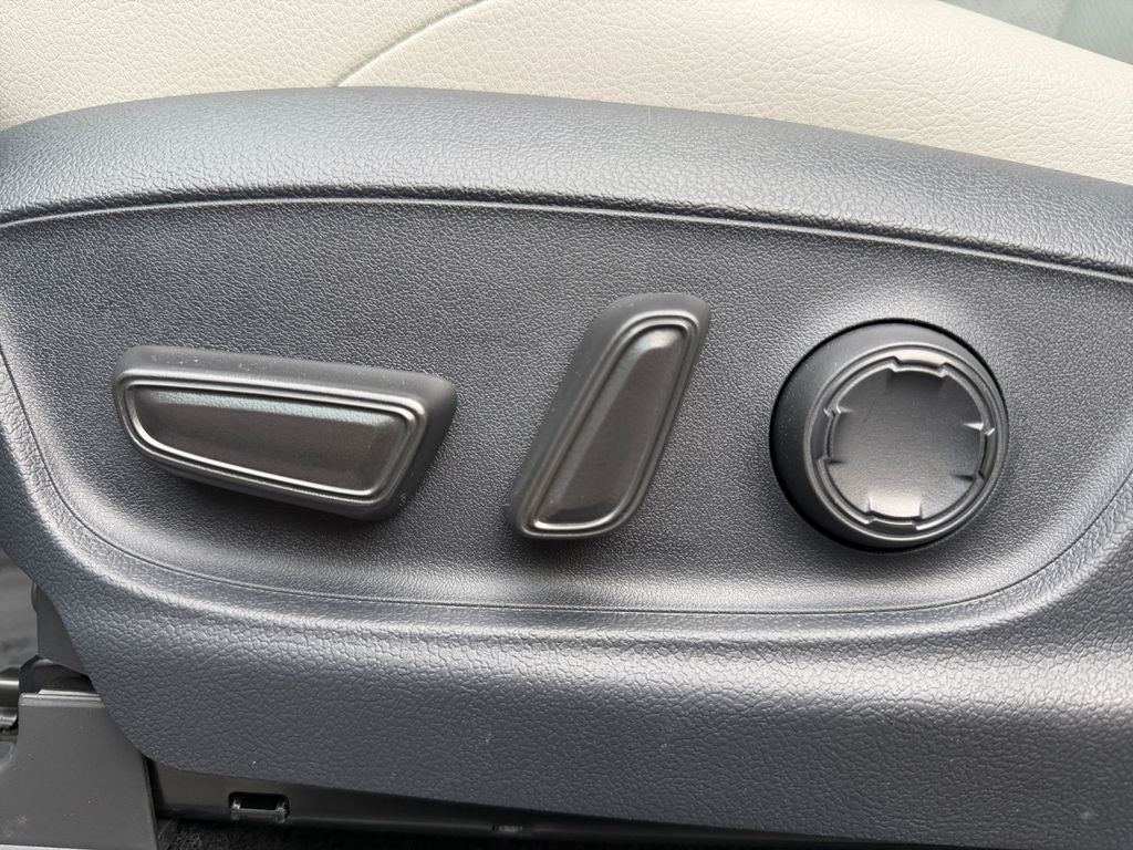 2026 Toyota Tacoma i-FORCE MAX Tacoma Limited