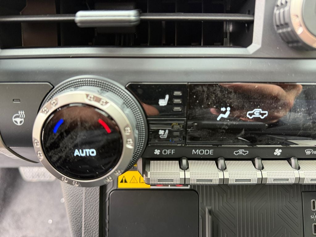 2026 Toyota Tacoma i-FORCE MAX Tacoma Limited