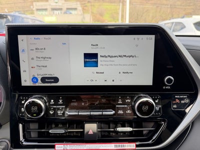 2026 Toyota Highlander Hybrid Platinum