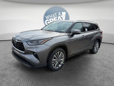 2026 Toyota Highlander Hybrid Platinum