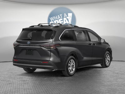 2026 Toyota Sienna LE