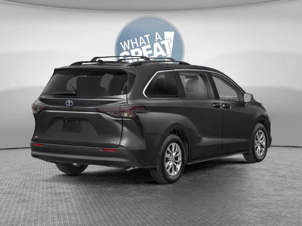 2026 Toyota Sienna LE