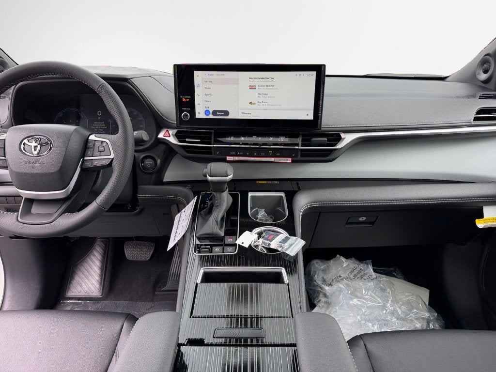 2026 Toyota Sienna XSE