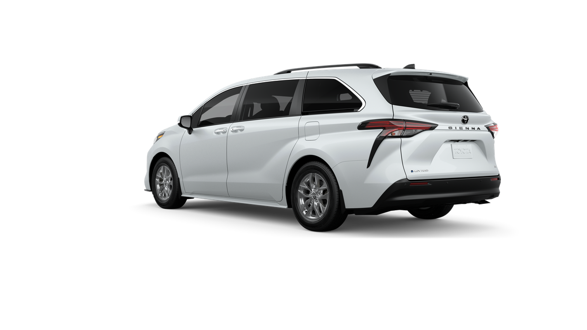 2026 Toyota Sienna XLE