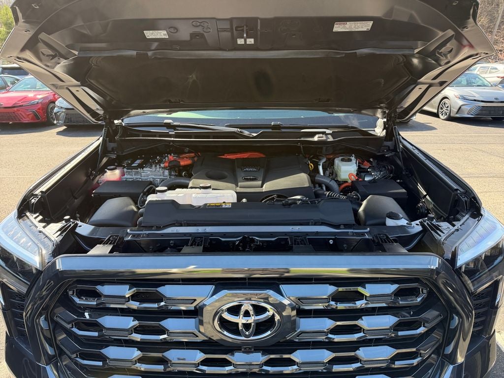 2026 Toyota Tundra i-FORCE MAX Tundra Platinum