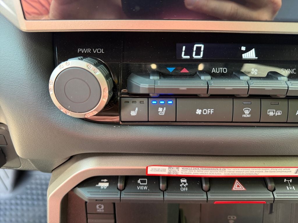 2026 Toyota Tundra i-FORCE MAX Tundra Platinum