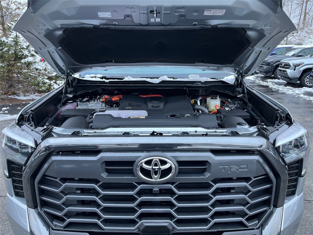 2026 Toyota Tundra i-FORCE MAX Tundra Platinum
