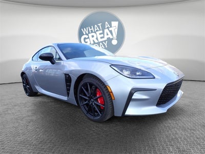 2025 Toyota GR86 Premium MT