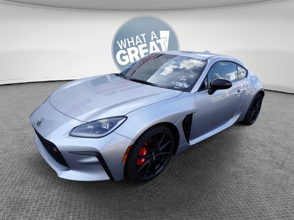 2025 Toyota GR86 Premium MT