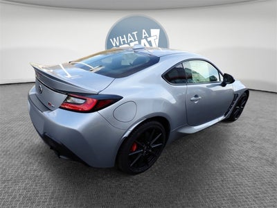 2025 Toyota GR86 Premium MT