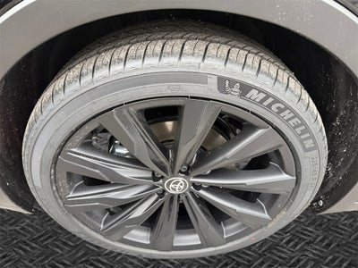 2026 Toyota Toyota Crown Nightshade