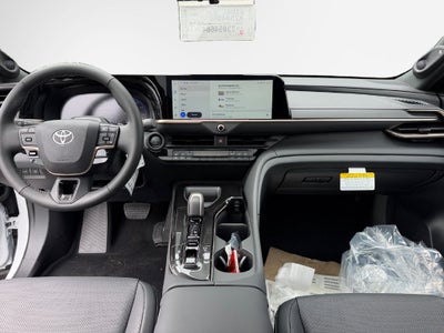 2026 Toyota Toyota Crown Signia Limited