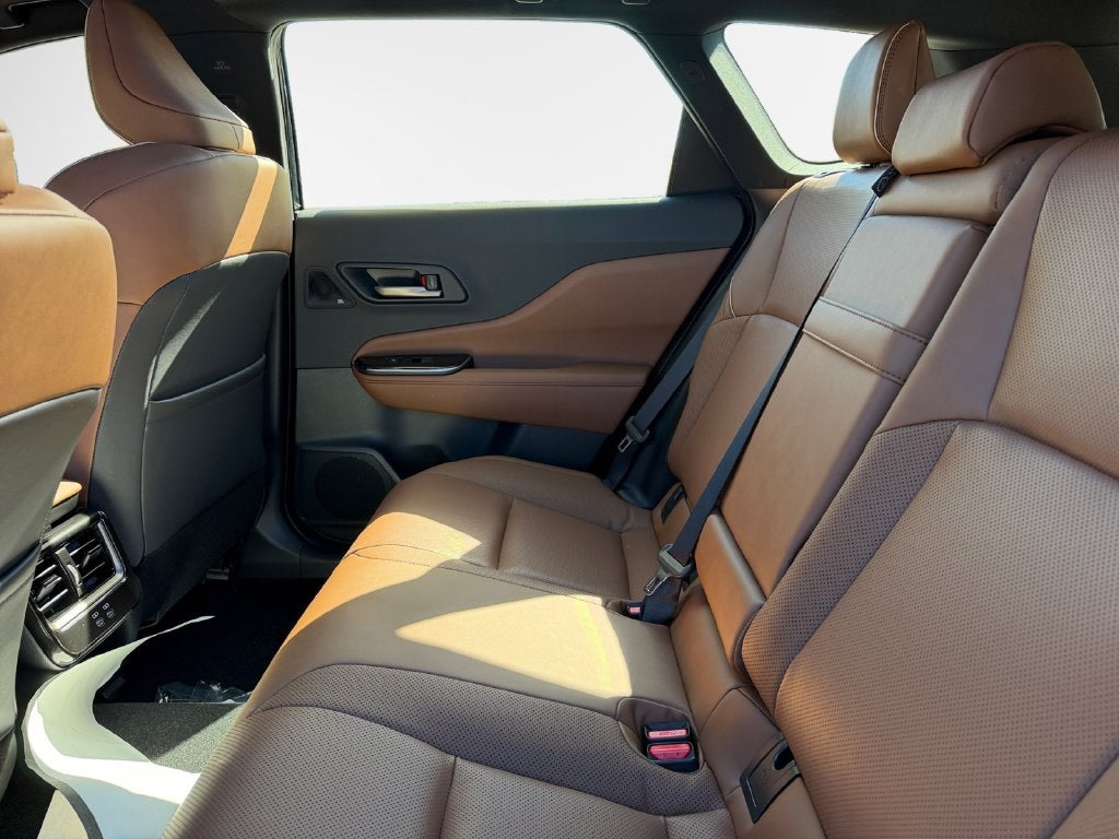 2026 Toyota Toyota Crown Signia Limited