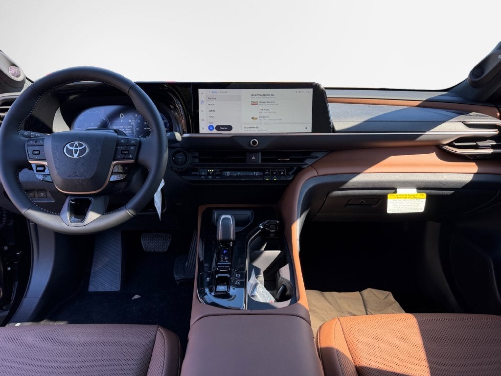 2026 Toyota Toyota Crown Signia Limited