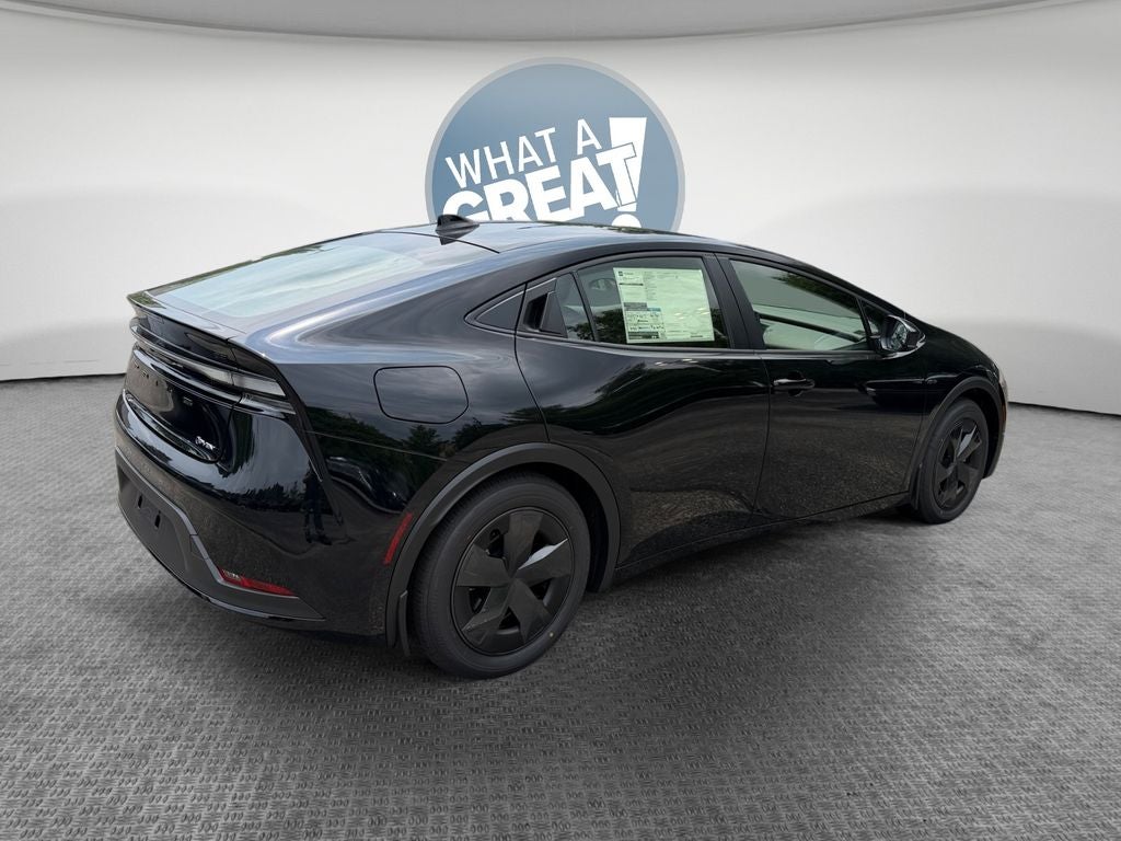 2026 Toyota Prius Plug-in Hybrid SE